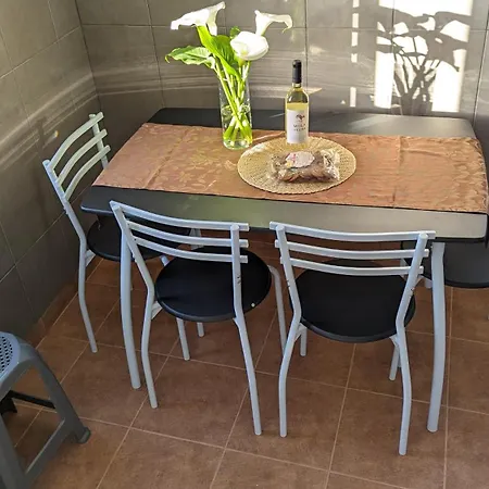 Banana Tree House בית נופש